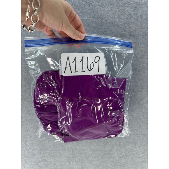 Peter Millar Women's sz M Zip Up Jacket LS Purple Athletic Pockets Golf UPF 50+ - Picture 10 of 10